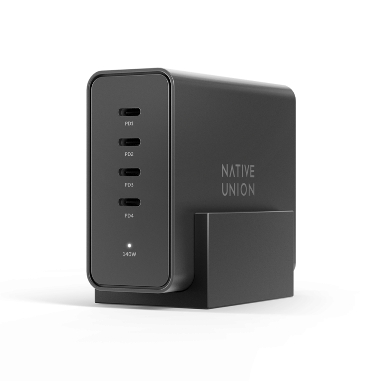 Native Union fast charger